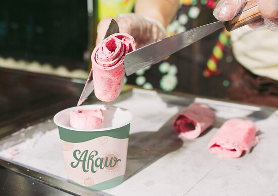 Akaw | Heladería & Crepería