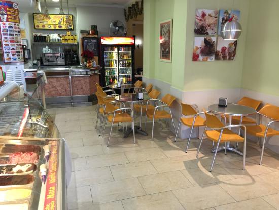 Heladeria Cafeteria Montes